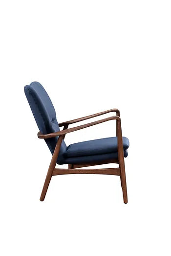PATRIK LOUNGE CHAIR