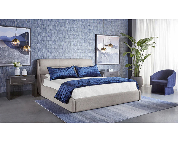 LAURYN LOUNGE CHAIR