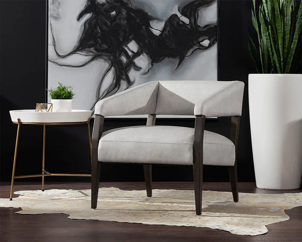 CARLYLE LOUNGE CHAIR