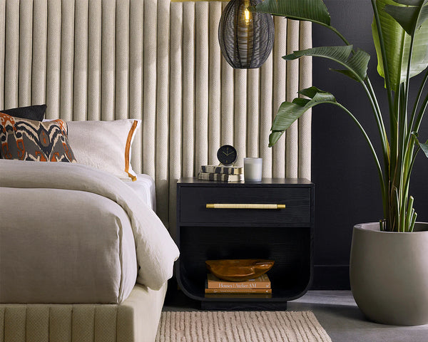 TARRANT NIGHTSTAND