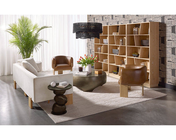 TRINE LOUNGE CHAIR