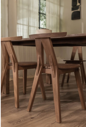 ARTISAN BUFFALO DINING CHAIR
