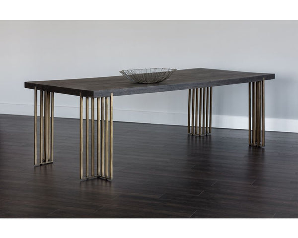 ALTO DINING TABLE