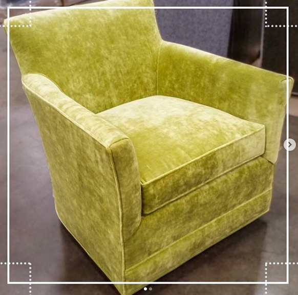 CLARISSA SWIVEL GLIDER