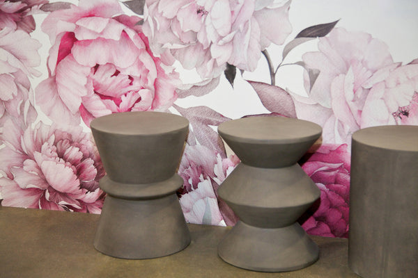 CONCRETE HOURGLASS SIDE TABLE
