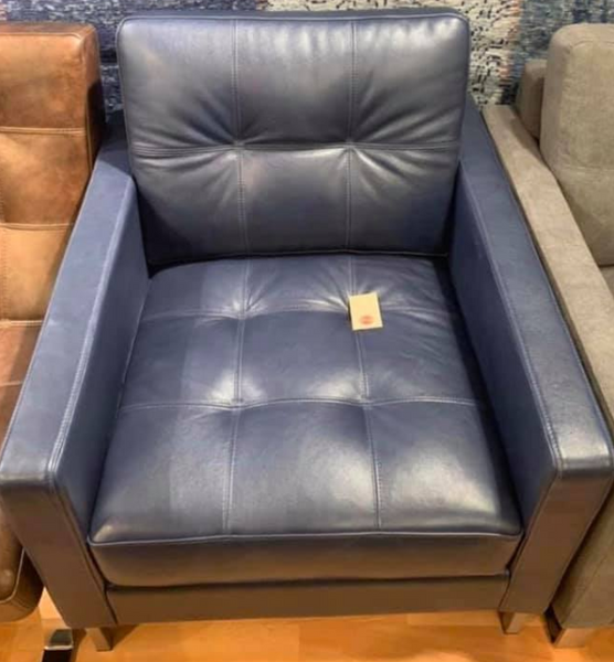 STEWART LOUNGE CHAIR