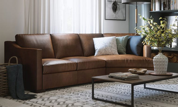 SOHO CUDDLER SECTIONAL