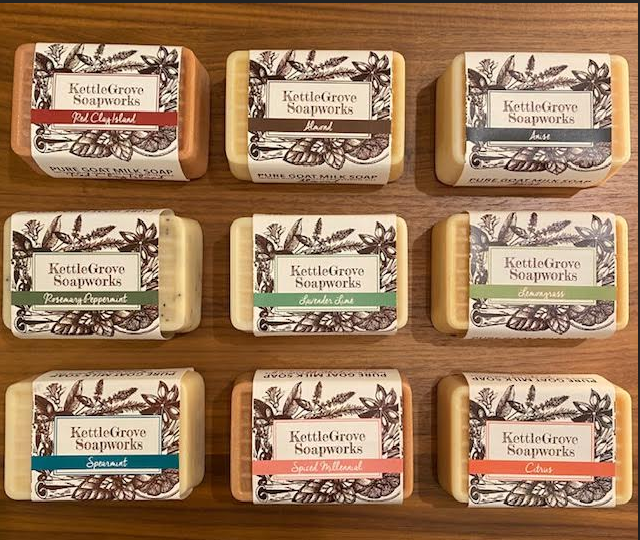 FARMHOUSE GOATS MILK SOAP BAR