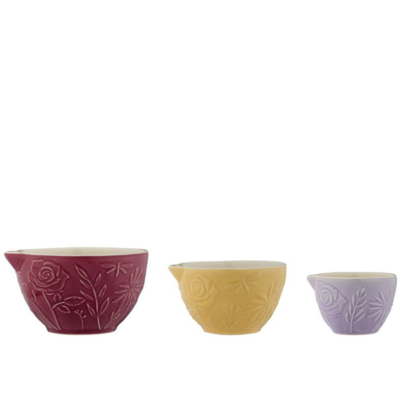 IN THE MEADOW MEASURING CUPS