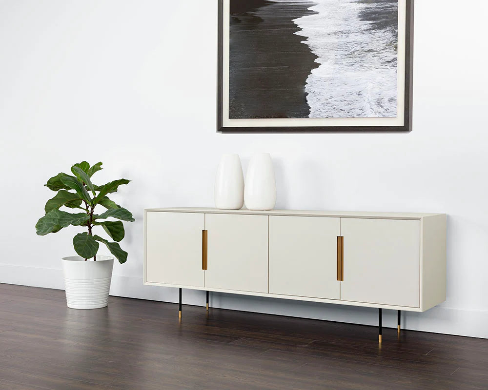 DANBURY SIDEBOARD