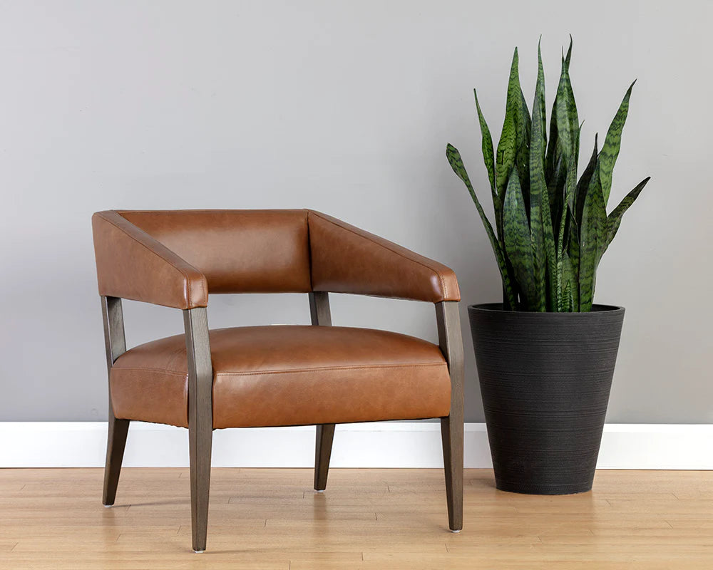 CARLYLE LOUNGE CHAIR