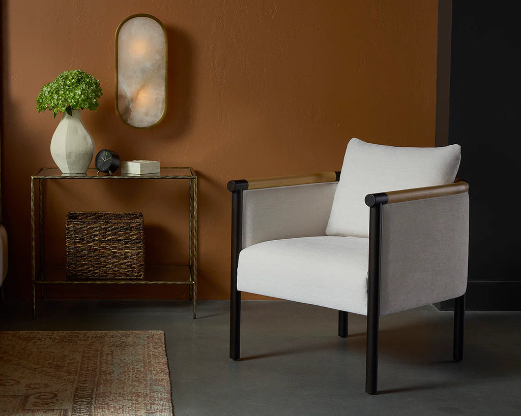 WILDER LOUNGE CHAIR