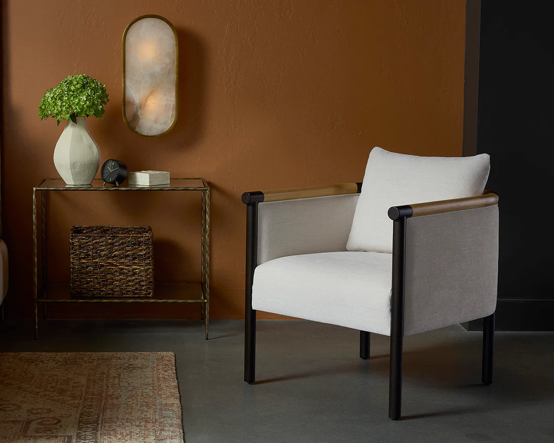 WILDER LOUNGE CHAIR