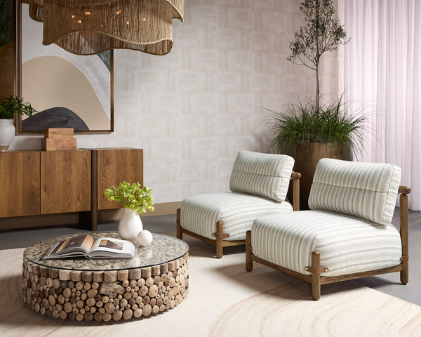 HOLST LOUNGE CHAIR