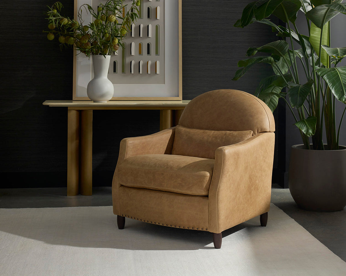 CYNTHIA LOUNGE CHAIR