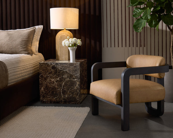 LAROS SIDE TABLE