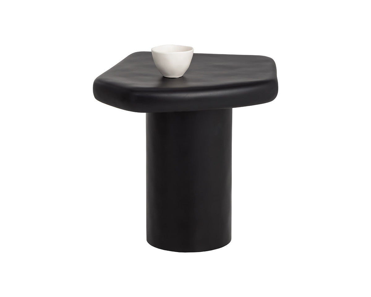 DETTI END TABLE