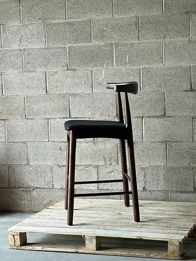 ELBOW COUNTER STOOL