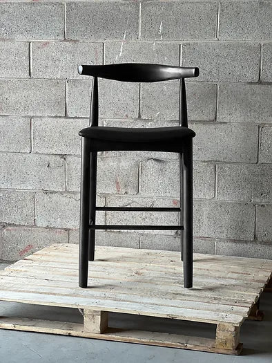 ELBOW COUNTER STOOL