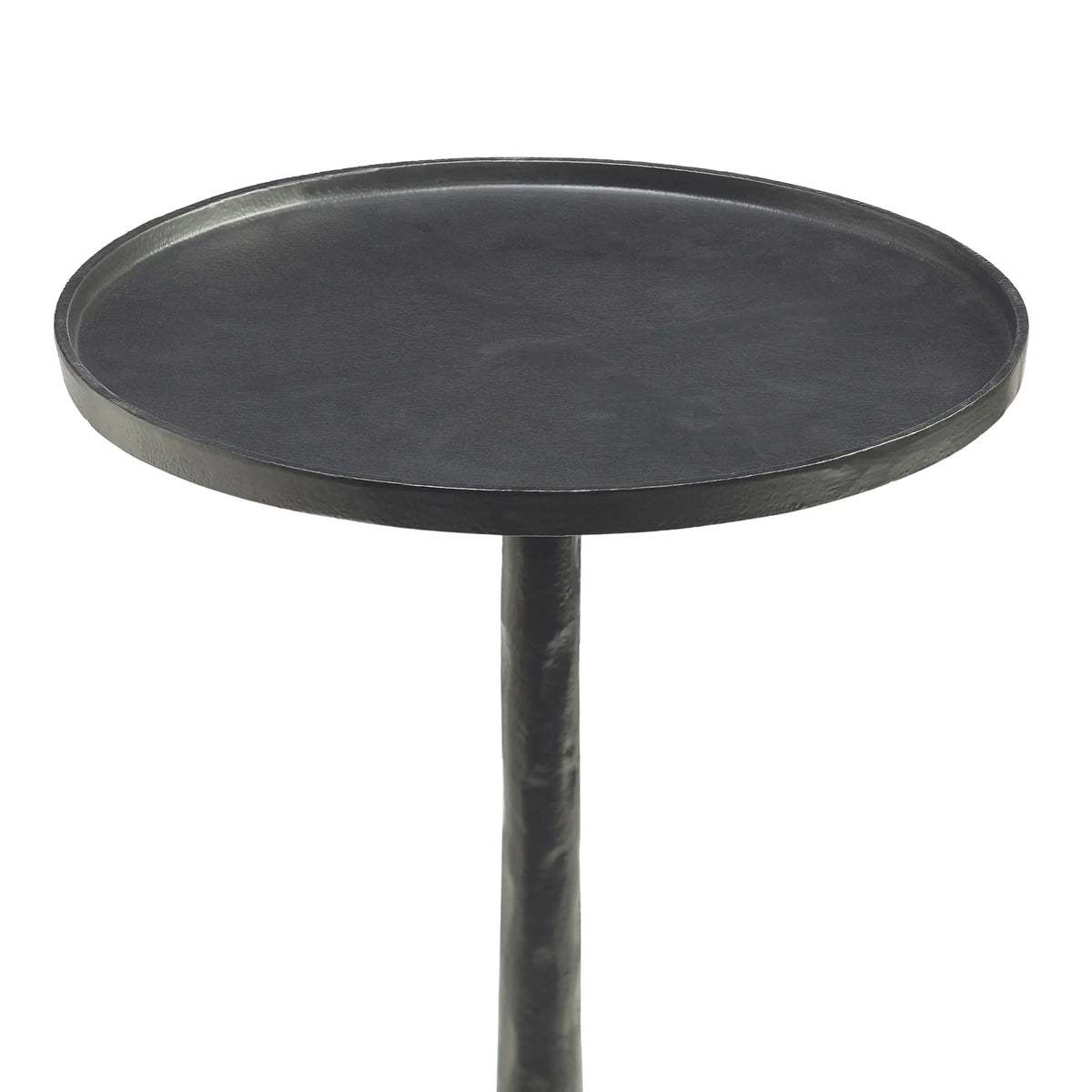 KONSTA ACCENT TABLE