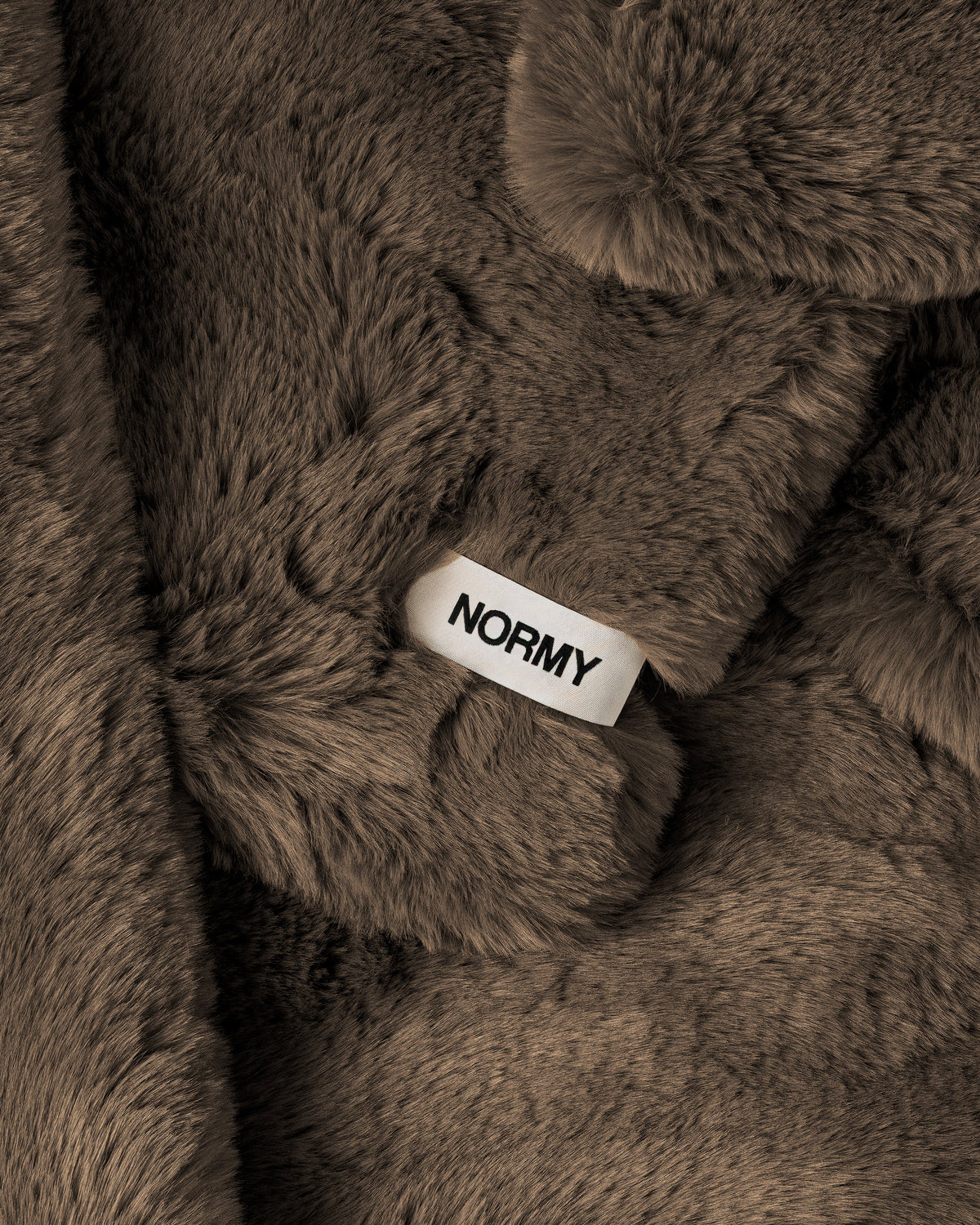 NORMY FAUX FUR THROW BLANKET
