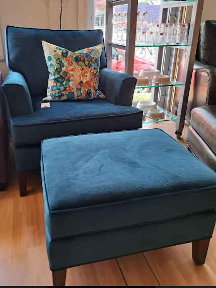 BIRKLEY OTTOMAN