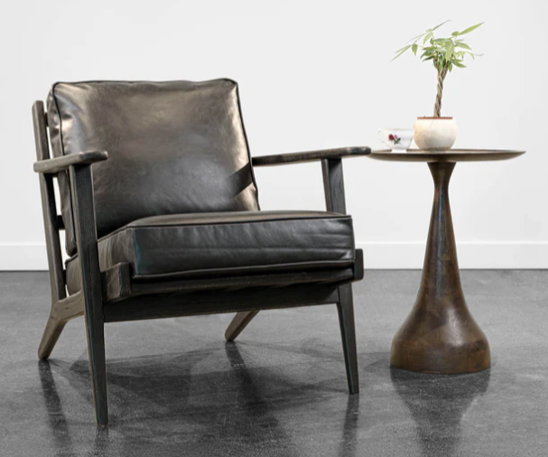 JUNIOR ARM CHAIR