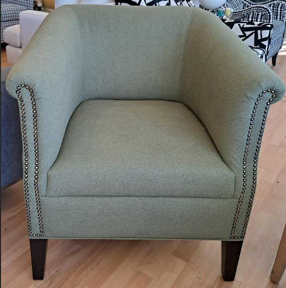 BERNARD LOUNGE CHAIR