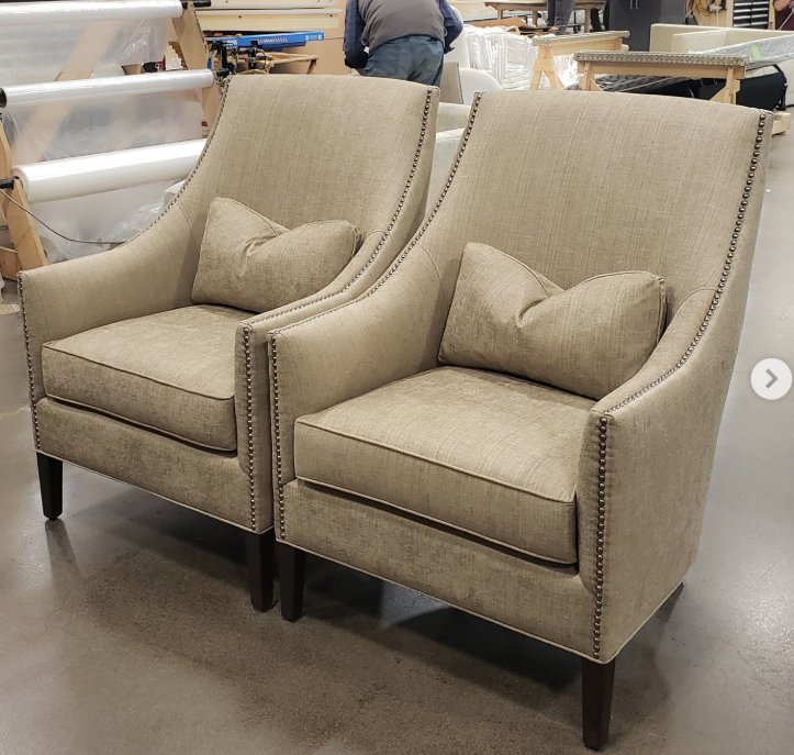 ADELAIDE LOUNGE CHAIR