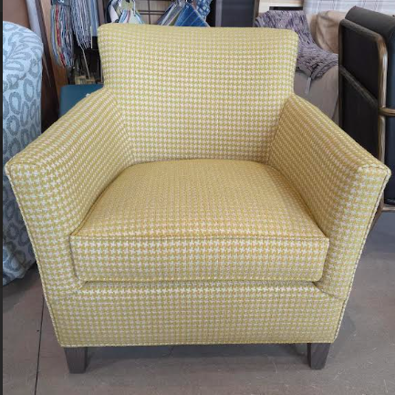 CLARISSA ACCENT CHAIR