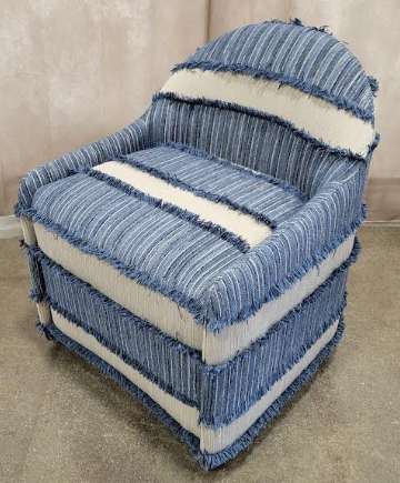 AMELIA ACCENT CHAIR