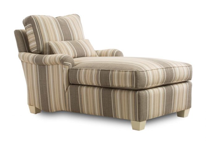 ABIGAIL CHAISE