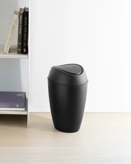 TWIRLA TRASH CAN