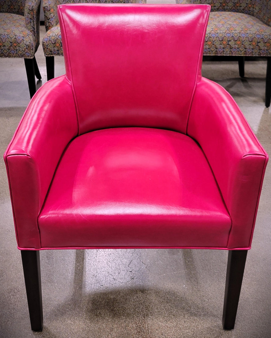 MIRABEL ACCENT CHAIR