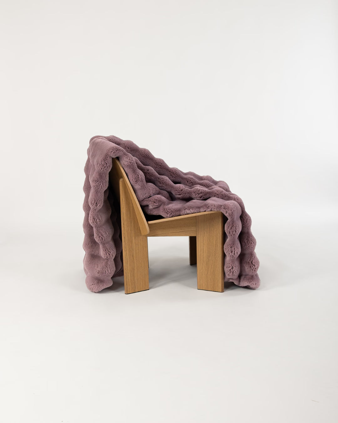 NORMY FAUX FUR THROW BLANKET