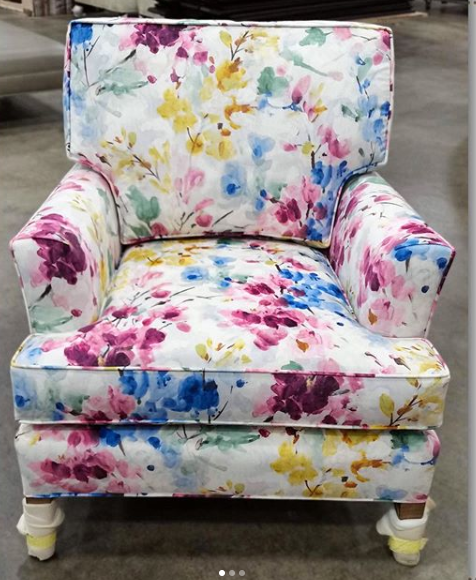 BIRKLEY LOUNGE CHAIR
