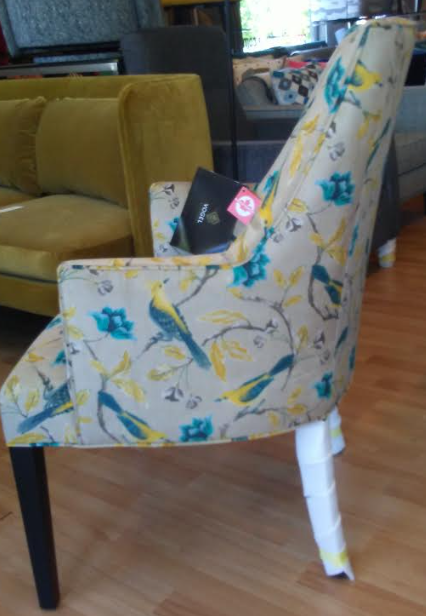 MACKENZIE ARM CHAIR