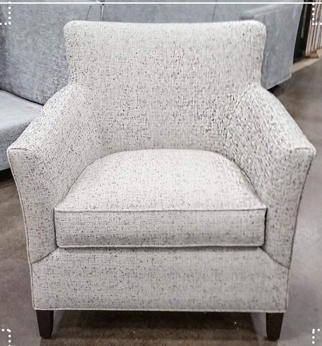 CLARISSA ACCENT CHAIR