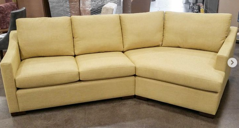 SOHO CUDDLER SECTIONAL