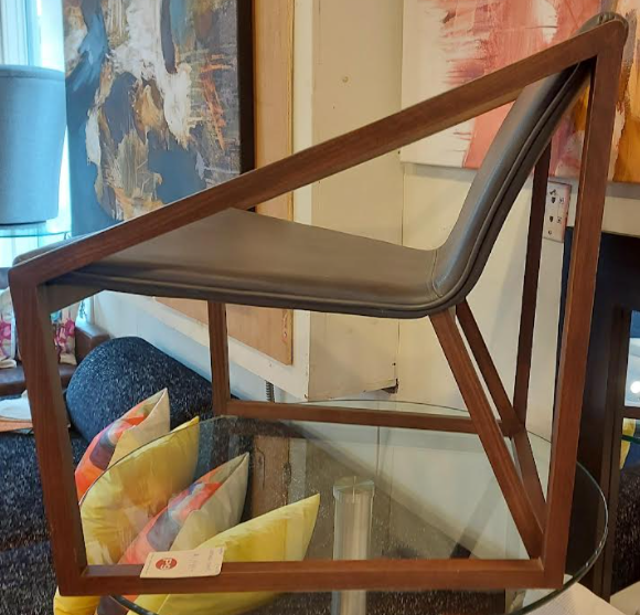 KITE ACCENT CHAIR