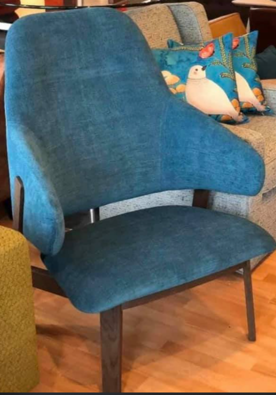 WOLFGANG HIGH BACK LOUNGE CHAIR