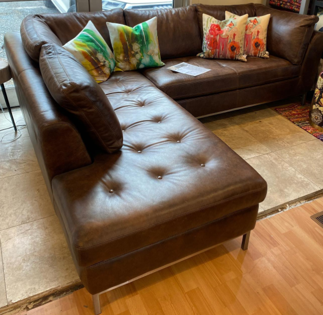 VINCENT SECTIONAL