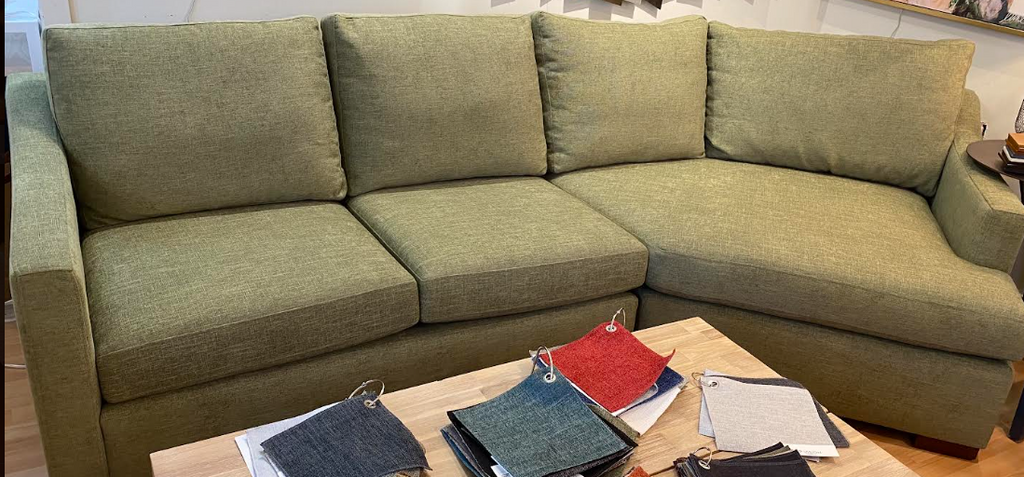 SOHO CUDDLER SECTIONAL