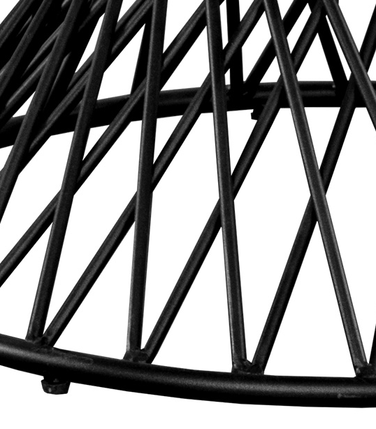 MADEIRA ROUND DINING TABLE