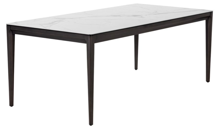 QUEENS DINING TABLE